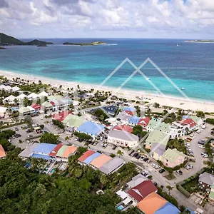 https://luxury-triplex-in-the-heart-of-orient-beach.comcaribbean.com